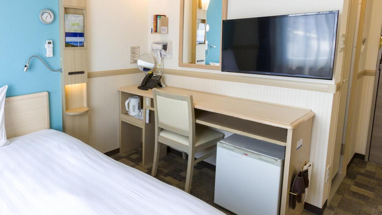 Toyoko Inn Kawaguchi Ekimae Exterior foto